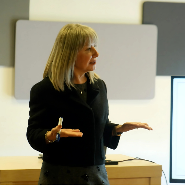 ETKİ YARATAN SUNUMLAR EĞİTİMİ